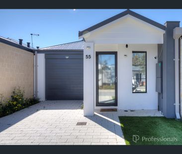 11 Pintail Parade, Ballajura, WA 6066 - Photo 2