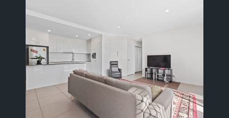 Unit in heart of Chermside - Photo 5