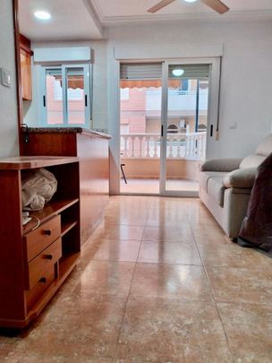 Apartamento de alquiler en Guardamar Playa - Photo 1