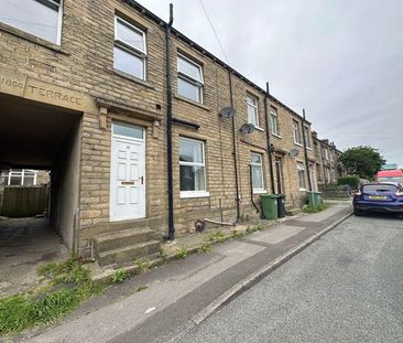 2 bedroom terraced house to rent - Photo 4