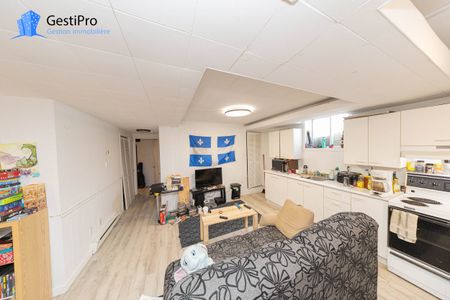 1875 Mailloux - Photo 2