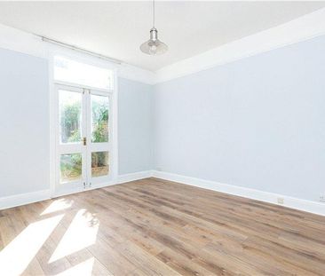 4 bedroom terraced house to rent - Photo 2