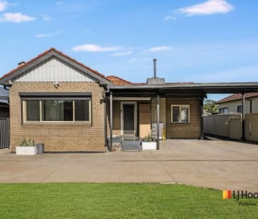 Modern Family Home with Outdoor Entertaining - Photo 6