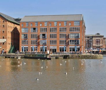 Merchants Quay, Gloucester Docks - Photo 5