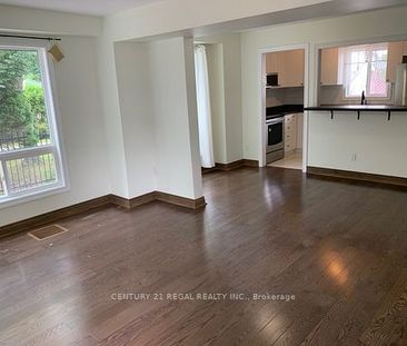For Lease - 4 Juliana Square, Brampton, Ontario - Photo 2