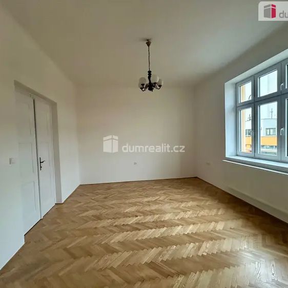 Kolín IV - pronájem bytu v rodinném domě 2+1 84 m - Fotografie 1