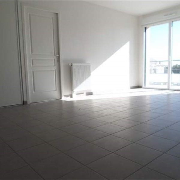 Location Appartement 2 pièces 47m² HONFLEUR 14600 - Photo 1