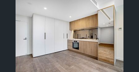 Safest Building in CBD with 24 hours concierge! - Photo 4