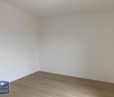 Location Appartement 2 pièces 43m² LILLE 59000 - Photo 2