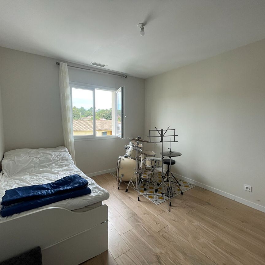 Location maison 4 pièces, 100.00m², Poulx - Photo 1