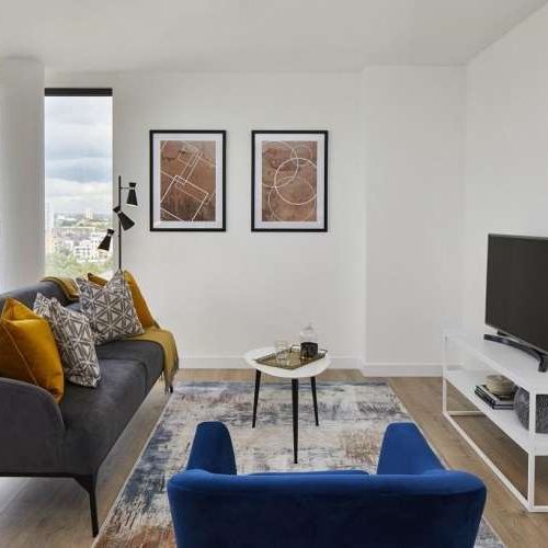 **4 WEEKS RENT FREE!** T&C's Apply - Move In Within 4 Weeks — 4 Weeks Rent Free! Stunning apartments to rent with stunning city scape views, high spec gym and - Photo 1