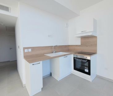 Location Appartement 3 pièces 86m² AIX EN PROVENCE 13100 - Photo 1