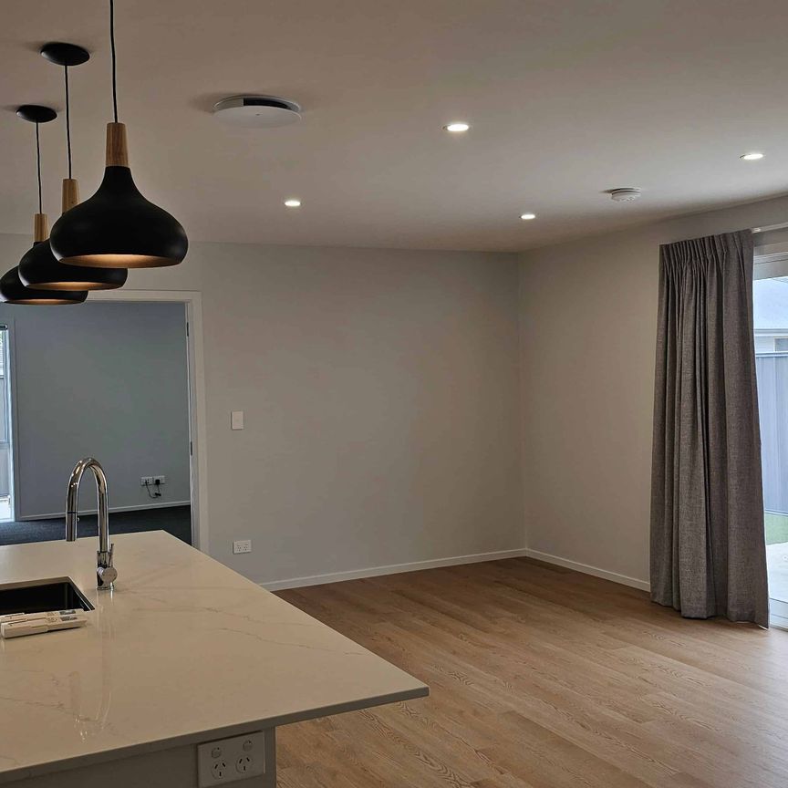 HIGH ST, MASTERTON - 4 BDRMS $680 P/W - Photo 1