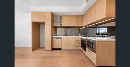 Stylish One-Bedroom Plus Study in Leichhardt Green - Photo 4