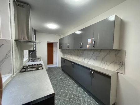 4 Bed Terraced House, Tyrrell St, LE3 - Photo 4