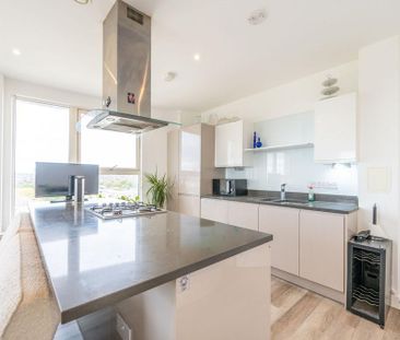 3 bedroom penthouse to rent - Photo 1