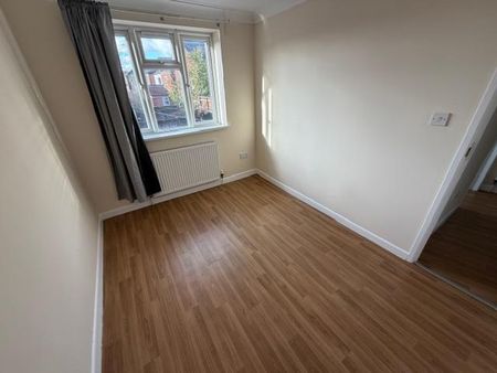 1 bedroom house to rent - Photo 2