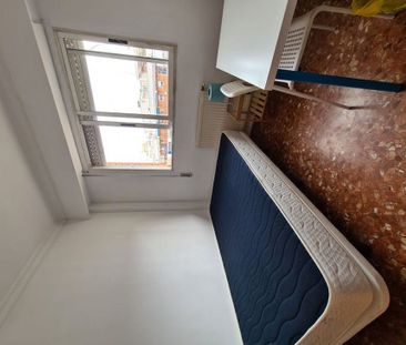 Carrer del Clariano, Valencia, Valencian Community 46021 - Photo 6