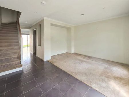 9 Prominence Blvd, Tarneit VIC 3029 - Photo 4