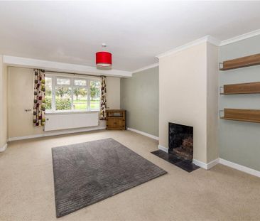 3 bedroom detached house to rent - Photo 3