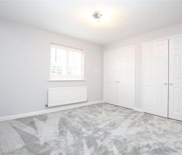 4 bedroom detached house to rent - Photo 5