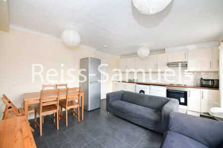 5 bedroom terraced house to rent - Photo 4