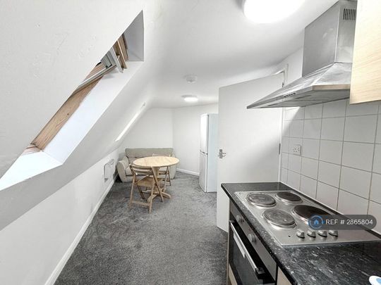 1 bedroom flat to rent - Photo 1