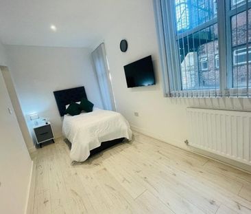 Flat 23, 21 Silver Street - Photo 3