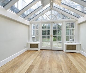 5 bedroom detached house to rent - Photo 2
