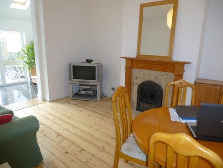 Romilly Road West, Cardiff, Canton - Photo 2