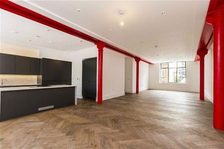 3 bedroom flat to rent - Photo 4