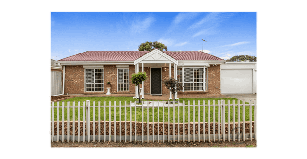 Ideal location property ready to call home - Photo 1