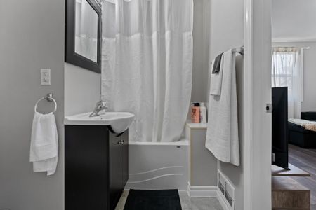 For Lease - 9 Merigold Street Unit# 1, St. Catharines, Ontario - Photo 3