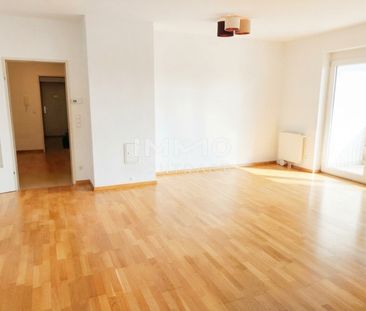 Großzügige 4-Zimmer-Wohnung mit Balkon in Artstetten - Photo 2