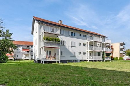 Helle 2-Zimmer-Wohnung im Frohdörfli 16, Suhr - Photo 3
