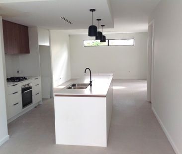 2/5 John Avenue Tranmere, Tranmere, SA 5073 - Photo 1