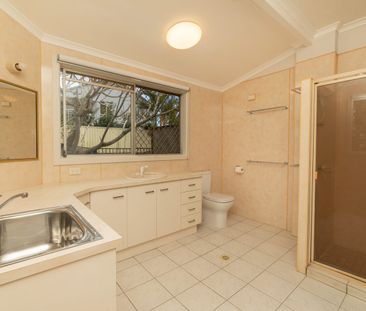 Granny Flat In Central Location! - Photo 4