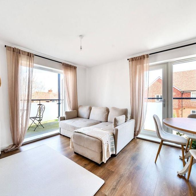 2 bedroom flat to rent - Photo 1