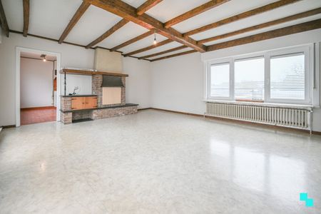 Goed onderhouden en ruim appartement te Emelgem - Photo 2