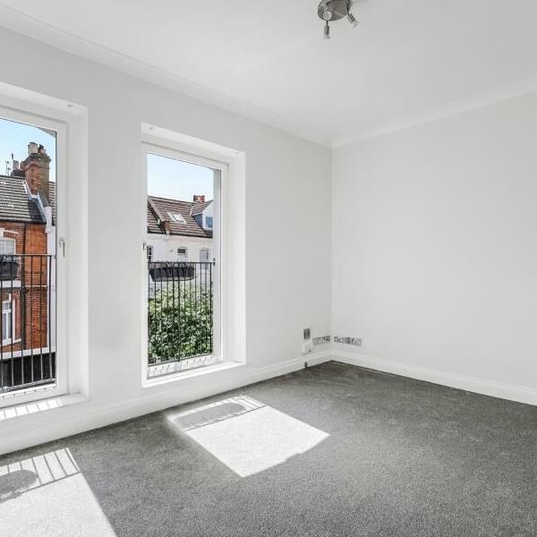 2 Bedroom Apartment To Let - Photo 1