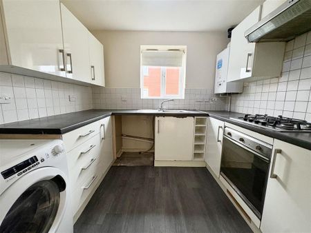 3 bedroom detached house to rent - Photo 5