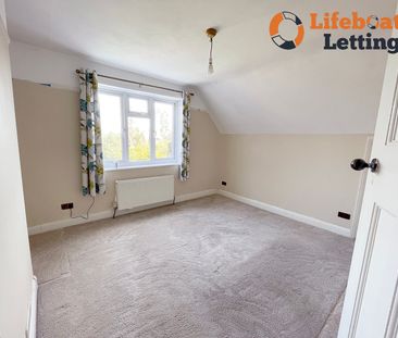 Sandwich Road, Dover - Photo 3