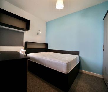 1 Edge Hill - Photo 2