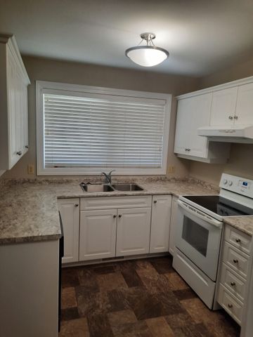 2106 LOUISE AVENUE - Photo 5