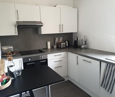 Appartement à Louer à LILLE 1280 € - Photo 2