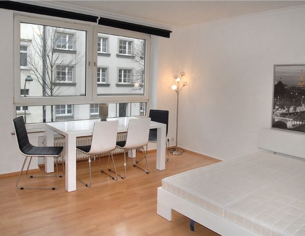 1.5 Zimmer in Düsseldorf - Photo 1