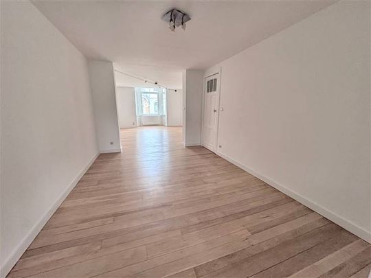 Appartement te huur - Photo 1