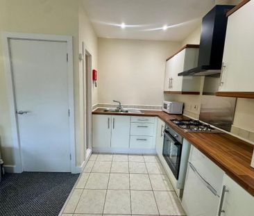 Apt 3, 8 Willowbank Gardens, Antrim Road, Belfast, BT15 5AH - Photo 6