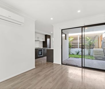 3 Bedroom Spacious Family Home! - Photo 3