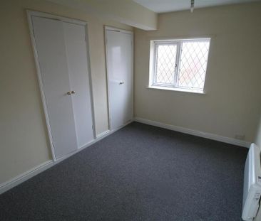 2 bedroom detached house to rent - Photo 1